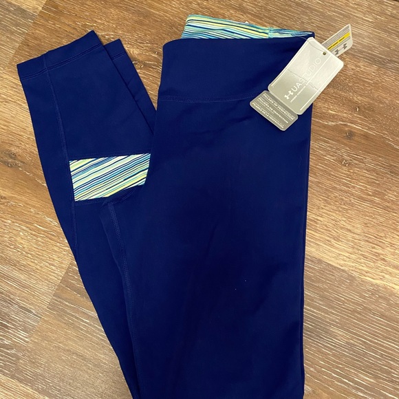 Under Armour Pants - 💜Under Armour leggings
